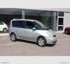 Renault espace 2.2 16v dci 7 posti motore rotto