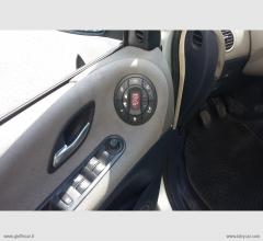 Auto - Renault espace 2.2 16v dci 7 posti motore rotto