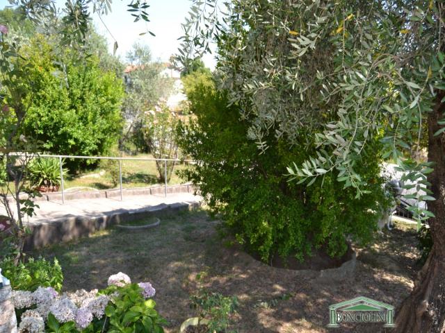 Case - Villetta con giardino a chiesina a uzzanese