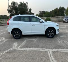 Auto - Volvo xc60 d4 awd r-design momentum