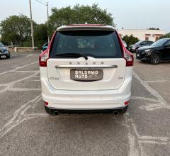 Auto - Volvo xc60 d4 awd r-design momentum