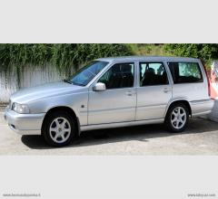 Auto - Volvo v70 2.0 t