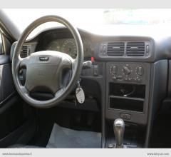 Auto - Volvo v70 2.0 t