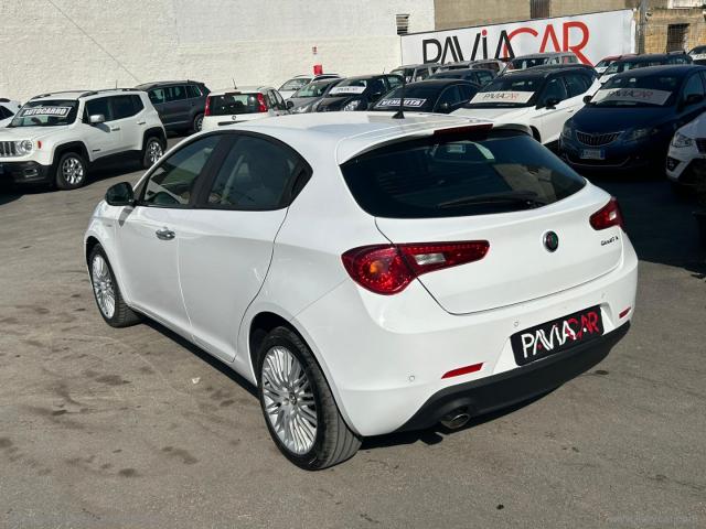 Auto - Alfa romeo giulietta 1.6 jtdm 120 cv