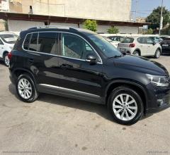 Auto - Volkswagen tiguan 2.0 tdi 150 4mot sport&style bmt