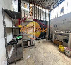 Appartamenti in Vendita - Capannone industriale in vendita a siracusa epipoli