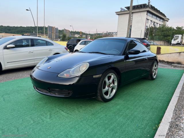 Auto - Porsche 911 carrera coupé