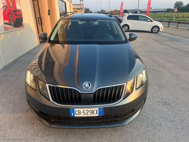 Auto - Skoda octavia 2.0 tdi 150cv dsg wag. executive
