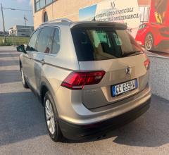 Auto - Volkswagen tiguan 2.0 tdi dsg business bmt