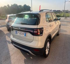 Auto - Volkswagen t-cross 1.0 tsi style bmt