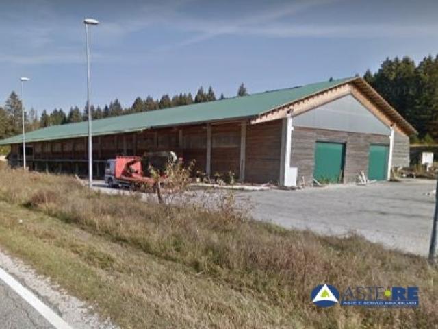 Case - Fabbricati costruiti per esigenze industriali - via martiri di granezza