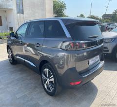 Auto - Peugeot 5008 bluehdi 130 s&s eat8 allure