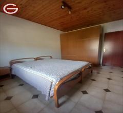 Appartamenti in Vendita - Appartamento in vendita a cinquefrondi zona semicentrale