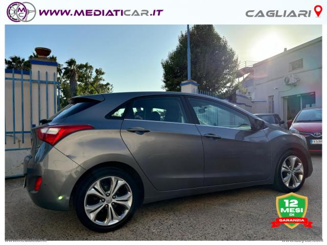 Auto - Hyundai i30 1.6 crdi 128 cv 5p. style