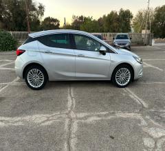 Auto - Opel astra 1.0 t innovation