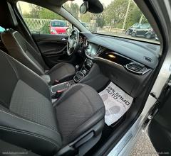 Auto - Opel astra 1.0 t innovation