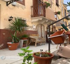 Appartamenti in Vendita - Casa indipendente in vendita a lercara friddi centro storico