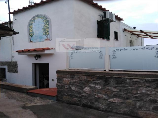 Casa indipendente in vendita a forio san francesco