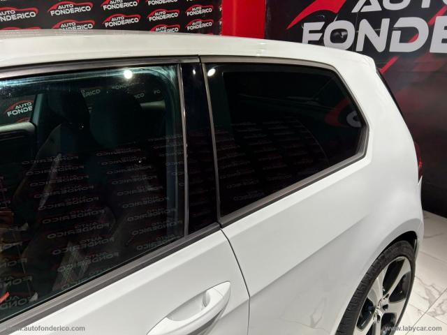 Auto - Volkswagen golf gti automatica