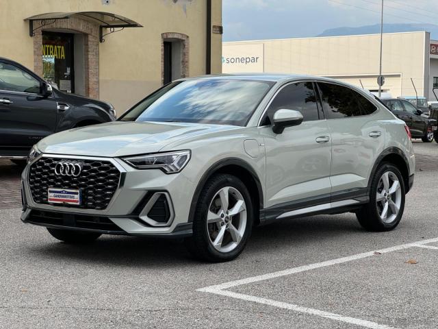 Auto - Audi q3 spb 45 tfsi e s tronic s line edition