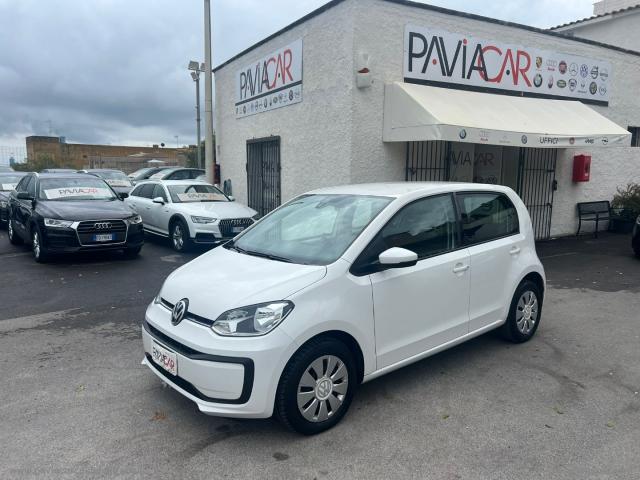 Auto - Volkswagen 1.0 5p. move up!