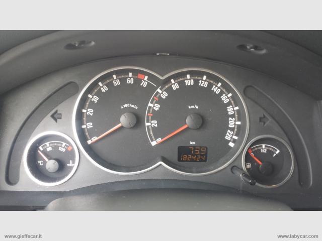 Auto - Opel meriva 1.6 ecotec cosmo