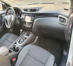 Auto - Nissan qashqai 1.6 dci 4wd 360