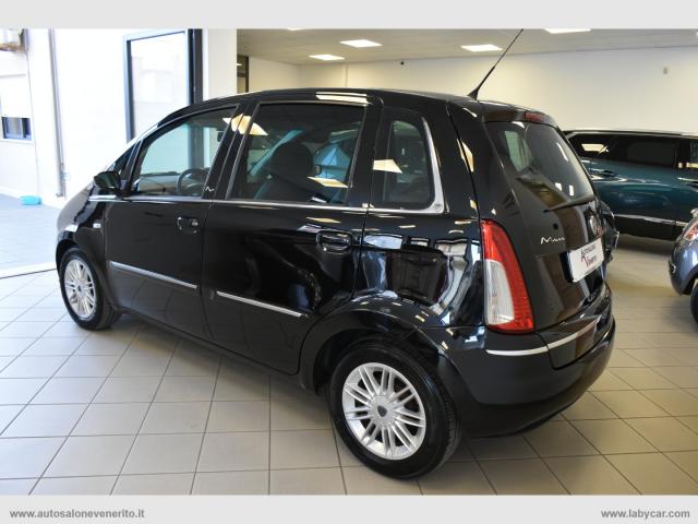 Auto - Lancia musa 1.3 mjt 90 cv platino