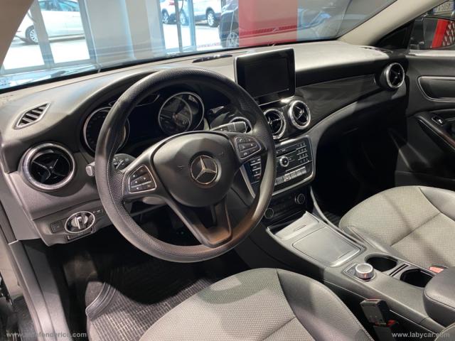 Auto - Mercedes-benz cla 180 d automatica