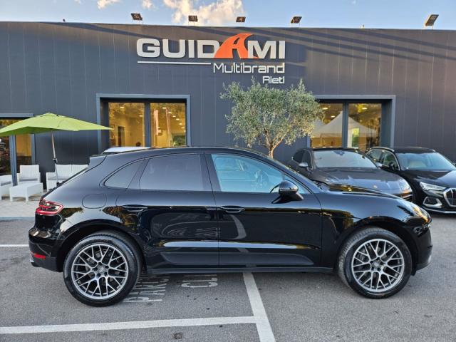Auto - Porsche macan 2.0