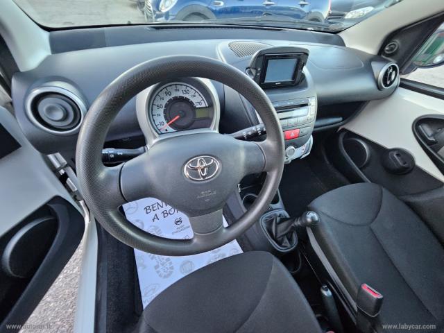 Auto - Toyota aygo 1.0 12v vvt-i 3p. active connect