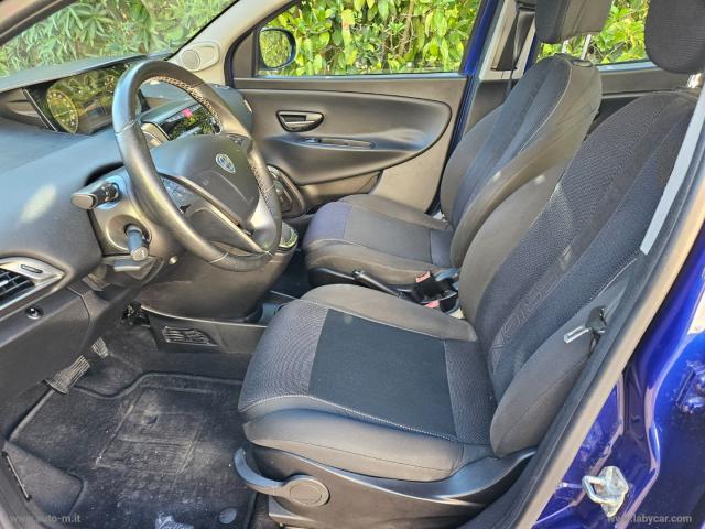 Auto - Lancia ypsilon 0.9 t.air 85 cv 5p. s&s dfn s md adatta per disabili