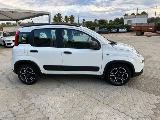 Auto - Fiat panda 1.0 firefly s&s hybrid