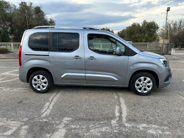 Auto - Opel combo life 1.5d innovation