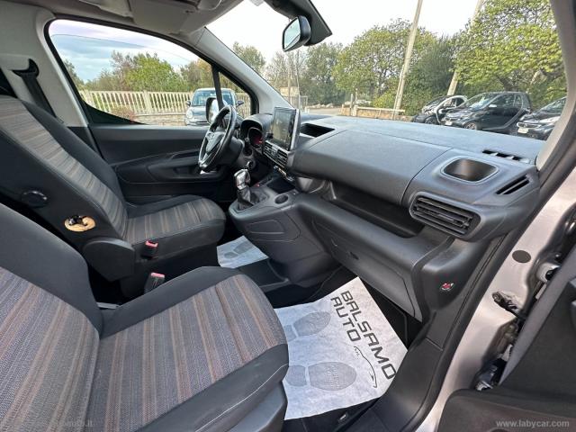 Auto - Opel combo life 1.5d innovation