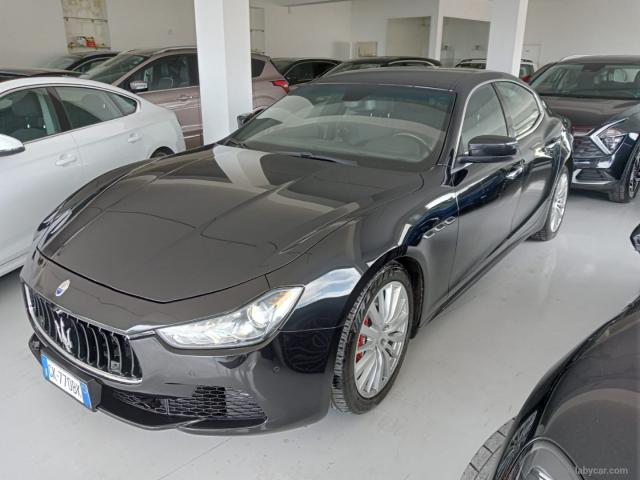 Auto - Maserati ghibli v6 diesel 275 cv gransport