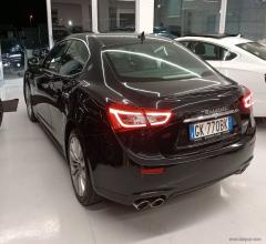 Auto - Maserati ghibli v6 diesel 275 cv gransport