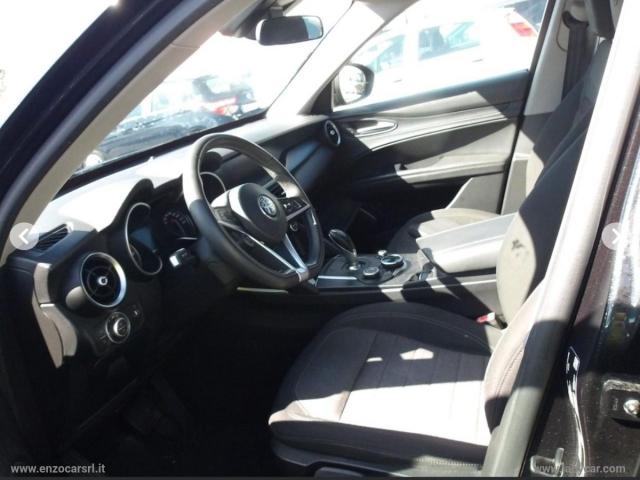 Auto - Alfa romeo stelvio 2.2 t.diesel 180 cv at8 q4 bus.