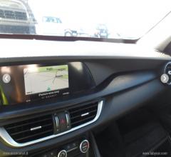 Auto - Alfa romeo stelvio 2.2 t.diesel 180 cv at8 q4 bus.