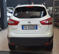 Auto - Nissan qashqai 1.6 dci 2wd xtronic tekna+