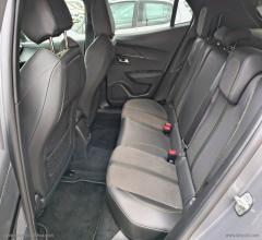 Auto - Peugeot 2008 bluehdi 130 s&s eat8 gt