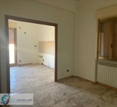 Appartamenti in Vendita - Casa indipendente in vendita a lercara friddi centro