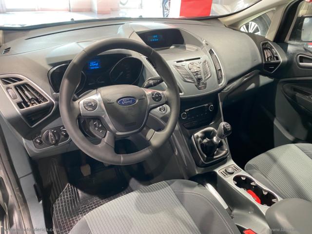 Auto - Ford c-max 1.6 titanium