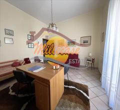 Appartamenti in Vendita - Appartamento in affitto a priolo gargallo centro storico