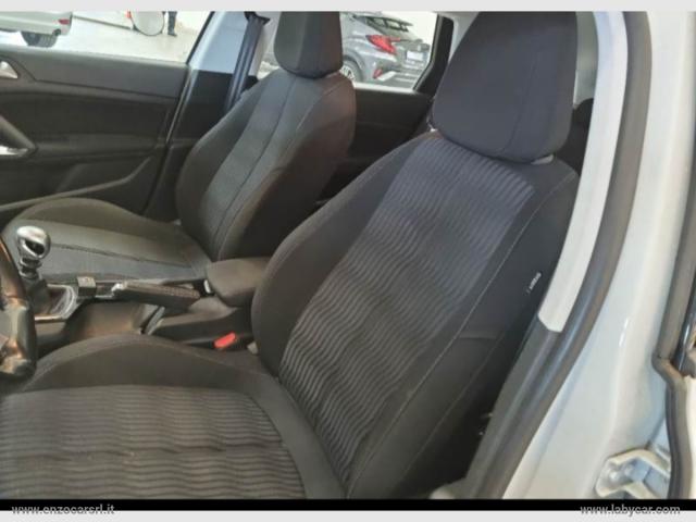 Auto - Peugeot 308 bluehdi 130 s&s eat8 business