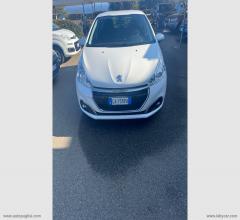 Auto - Peugeot 208 bluehdi 100 s&s 5 porte active