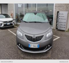 Auto - Lancia ypsilon 1.0 firefly 5p.s&s hyb. gold pl.