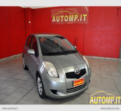 Auto - Toyota yaris 1.4 d-4d 5p. m-mt sol