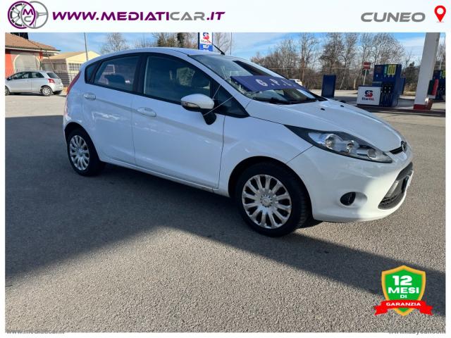 Auto - Ford fiesta 1.4 5p. bz.- gpl titanium