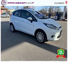 Auto - Ford fiesta 1.4 5p. bz.- gpl titanium